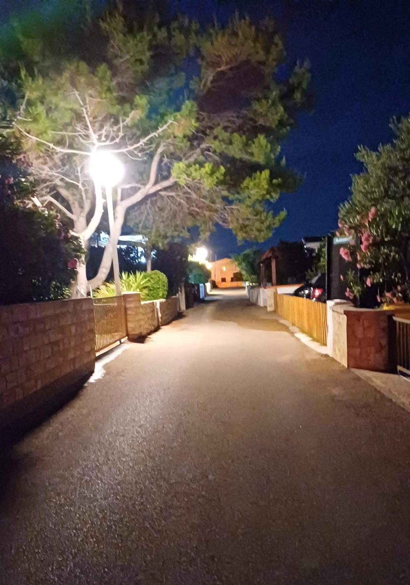 Apartmani Mira Vir Exterior photo